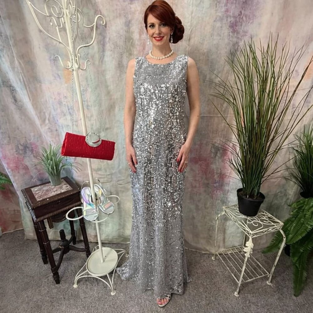 New 📌Daisy Classy & Timeless Maxi Silver Sequin Prom - Formal - Cruise Gown